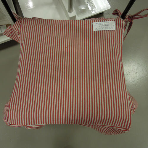 Övrig hemtextil - Bukett röd,stolsfodral 